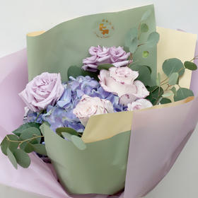 用鲜花写一首春天的诗