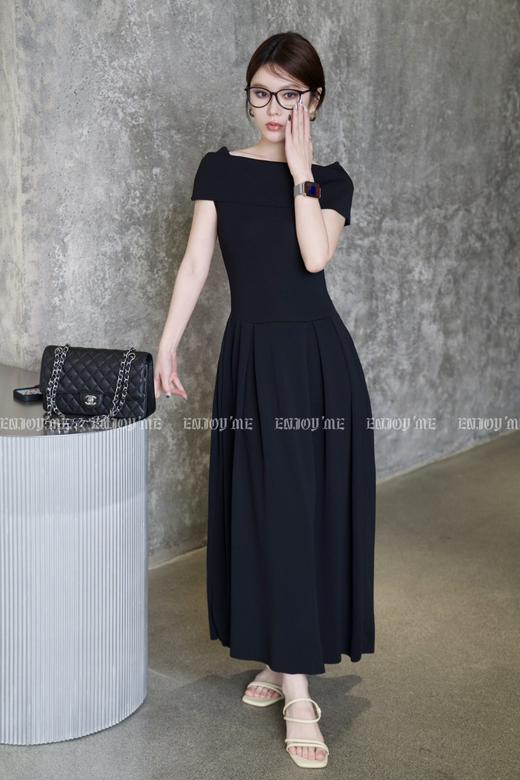 【门店同款】2023年春季复古法式一字肩连衣裙 150357435 商品图4