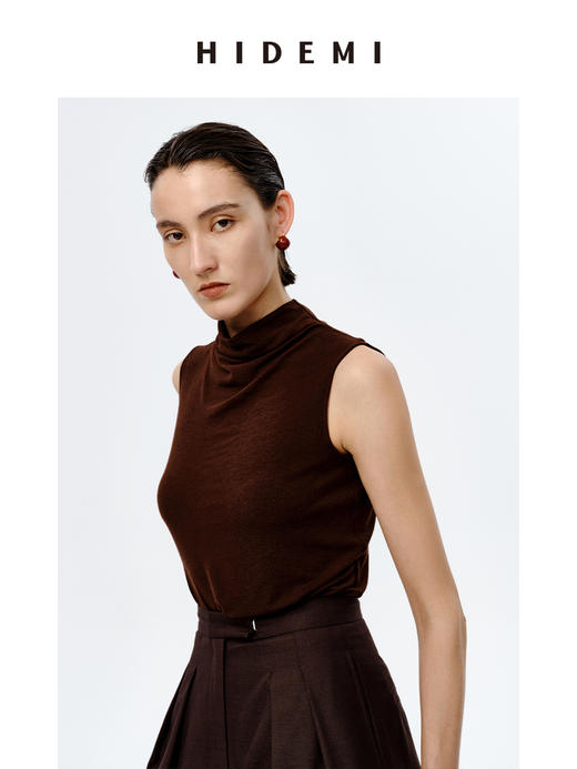 HIDEMI 【董生活同款】云朵系列亲肤柔软薄针织软糯三件套 背心/长袖上衣/百褶半身裙 灰色/巧克力色 商品图8