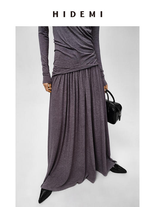 HIDEMI 【董生活同款】云朵系列亲肤柔软薄针织软糯三件套 背心/长袖上衣/百褶半身裙 灰色/巧克力色 商品图6