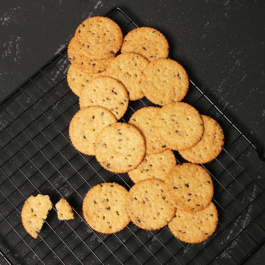 乐天收获黑芝麻饼100g 商品图4