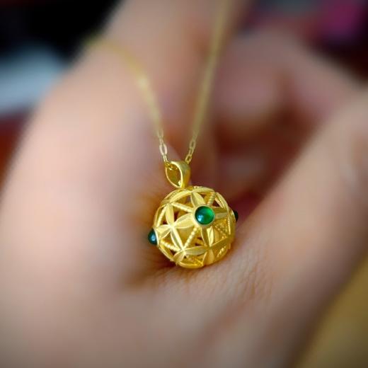 18K镶嵌翡翠项坠【诸事圆满】 商品图1