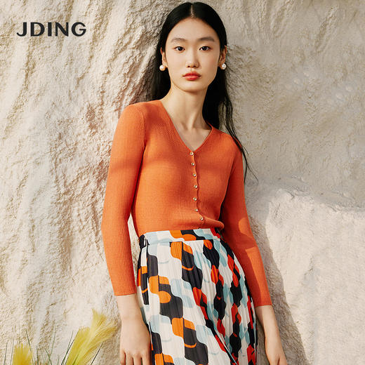 【商场同款】CJRI308  再生纤维橘色 V领针织衫 商品图0
