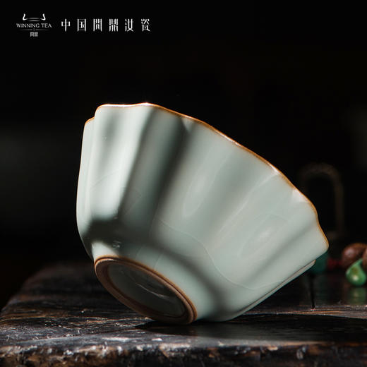 问鼎汝瓷鼎峰系列天青老款祥瑞杯 商品图2