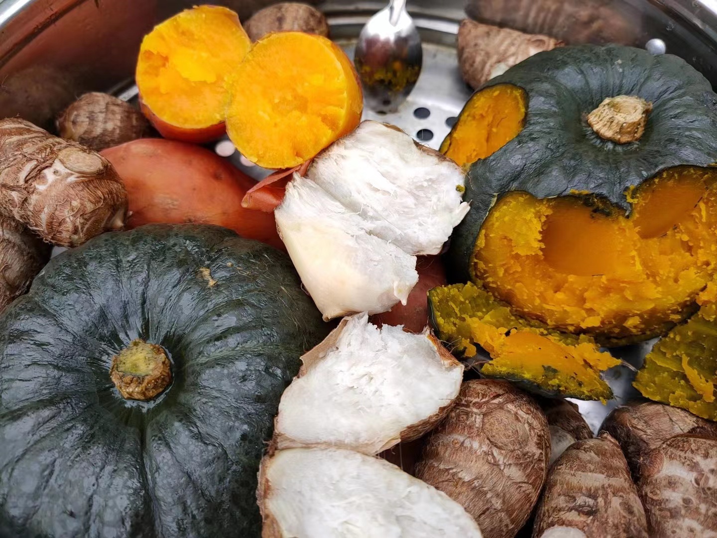 2025秋季新采收有机根茎系列【满2件减10，满3件减20，满4件减30】后院配送有机认证：有机.贝贝南瓜/胡萝卜/土豆芋头任选