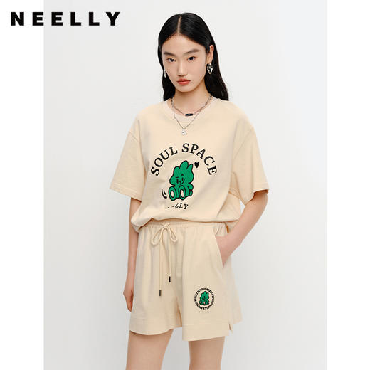 NEELLY纳俪短袖圆领字母印花T恤女宽松休闲上衣时尚套餐短裤夏季N23041z01013 商品图2