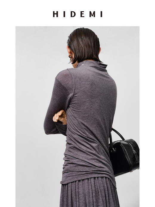 HIDEMI 【董生活同款】云朵系列亲肤柔软薄针织软糯三件套 背心/长袖上衣/百褶半身裙 灰色/巧克力色 商品图4