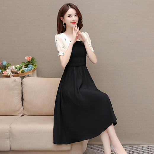 QYM 23A1629-L简约时尚方领气质拼接大摆A字裙 商品图2