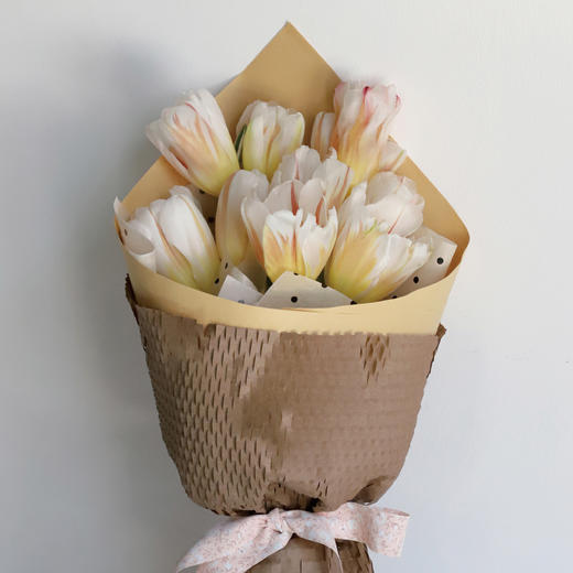 用鲜花写一首春天的诗 商品图1