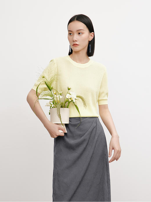 MM麦檬商场同款春装女2023年新款天丝黄色圆领法式T恤女5E3130861 商品图0