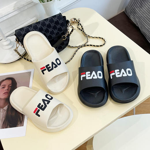 【新款百搭韩版时尚ins休闲拖鞋】居家夏天外出穿2023新款时尚情侣踩屎感凉拖鞋厚底 抑jun无异味拖鞋 从内到外的柔软体验 凉拖鞋情侣室内居家男女厚底外穿 商品图1