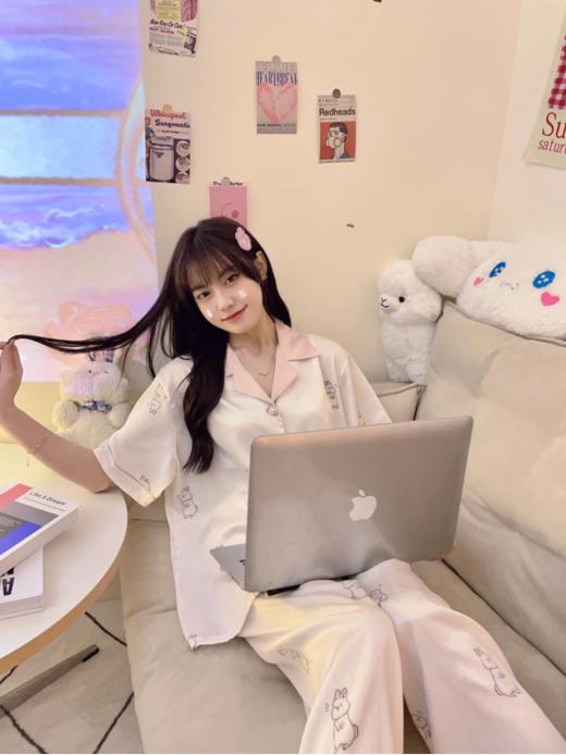 【翻领冰雪丝三件套家居服】三件套组合：长裤+短裤+短袖上衣，灵活穿搭 商品图8