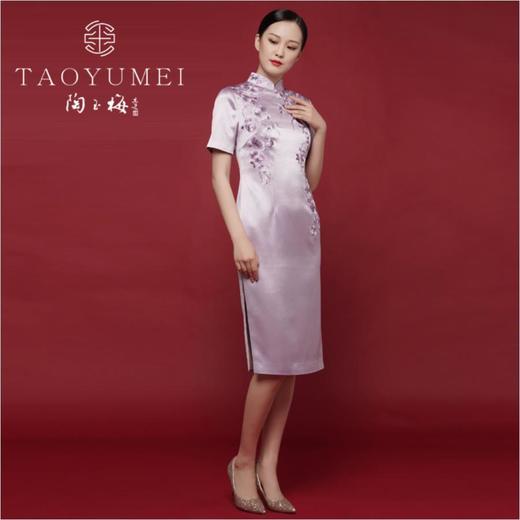 3楼 陶玉梅醋酸缎面刺绣礼服旗袍 商品图0