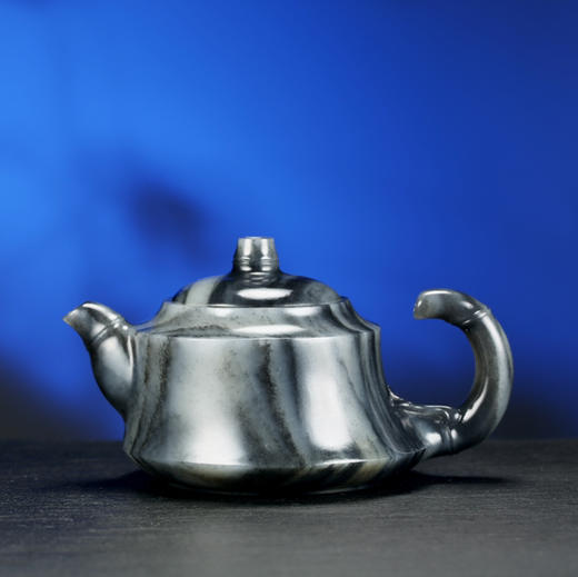 和田玉（青花）玉壶--竹节壶（宋鸣放6607）211.61g 商品图1