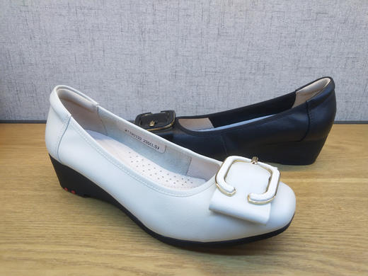 2021春季豪行新款舒适休闲女鞋21190133套脚浅口工装鞋正品皮鞋 商品图2