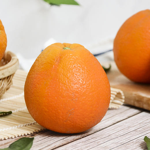 【晚熟脐橙】秭归伦晚脐橙 柔嫩多汁 4.5/9斤 小果/中果/大果彩箱装 商品图4