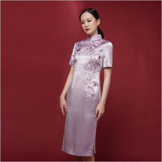 3楼 陶玉梅醋酸缎面刺绣礼服旗袍 商品图1