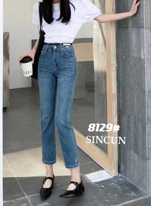 女牛仔烟管裤8129 商品图0