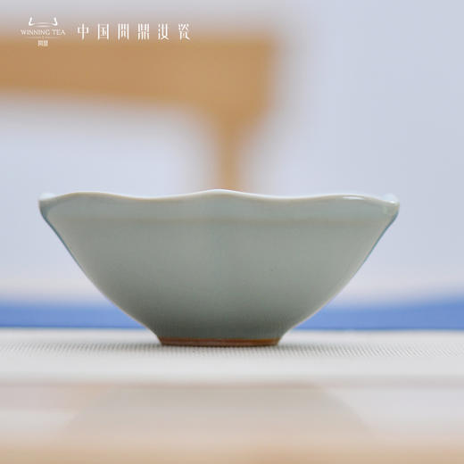 问鼎汝瓷鼎峰系列天青老款家荷杯 商品图0