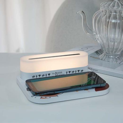 大英博物馆盖亚·安德森猫和她的朋友们系列 萌猫太空喵无线充伴睡小夜灯摆件 商品图2