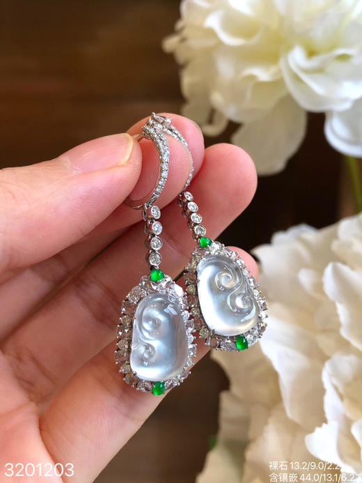 3201203，玻璃如意耳坠。具体价格微信咨询 商品图1