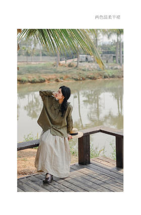 谁不想要一条超好搭的半裙呢