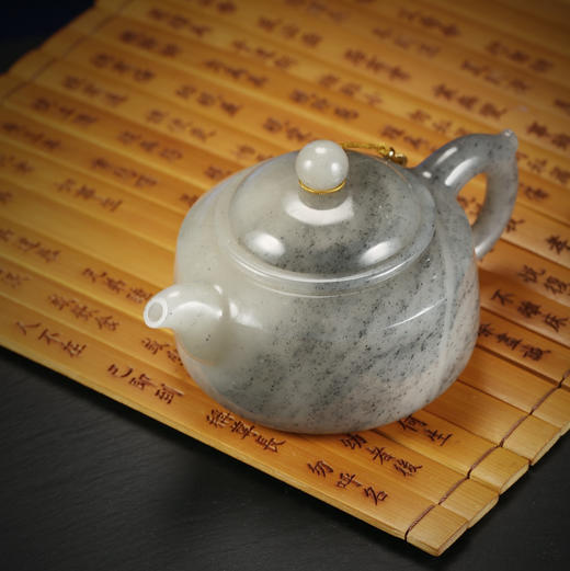 和田玉（青花）玉壶-圆棱壶（宋鸣放6626）250.40g 商品图3