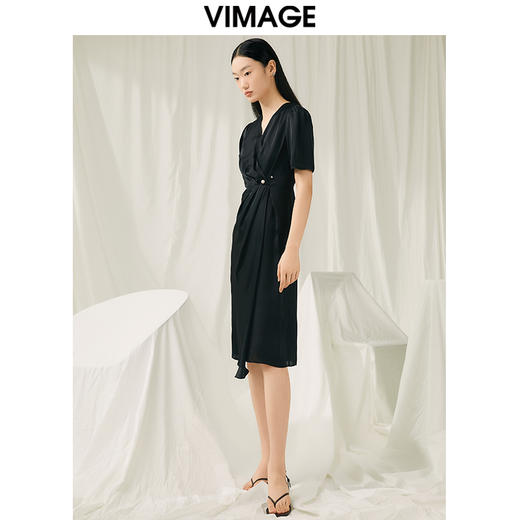 VIMAGE纬漫纪夏季新品V领高腰显瘦气质连衣裙V1907536 商品图3
