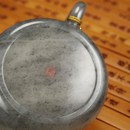 和田玉（青花）玉壶-圆棱壶（宋鸣放6626）250.40g 商品图5