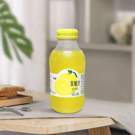 【2.9元/瓶】中欧双柚复合果汁饮料300ml 商品图0