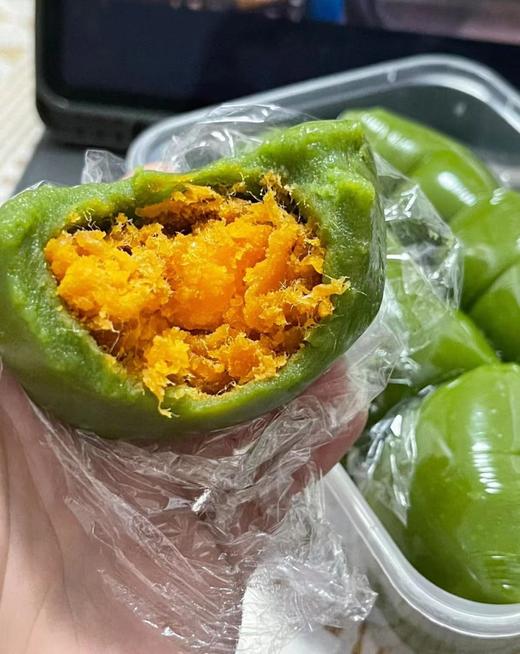 【预售】周日南京代购：【许阿姨青团（蛋黄肉松）】一盒4个，限当天取，代购不接受退单。 商品图0