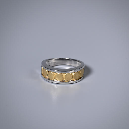 汉代盔甲金饰片白金指环 商品图0