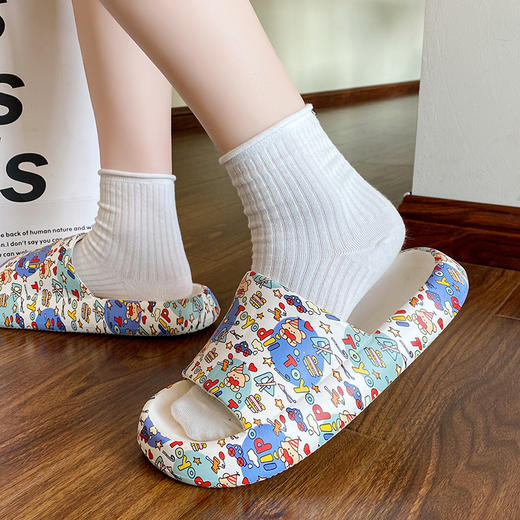 【踩屎感拖鞋，久穿不累！防滑防臭】踩屎感拖鞋，女夏家用防滑女鞋厚底拖鞋外穿居家鞋子 商品图1