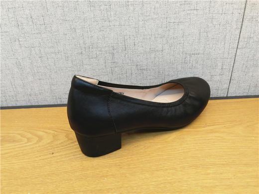 2021豪行春秋新款21167801真皮浅口休闲中跟女鞋单鞋皮鞋专柜正品 商品图5