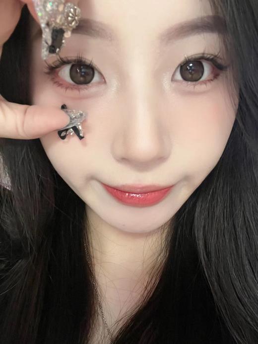 Kumicon 微光黑 月抛 直径14.2 着色13.4 含水42% 基弧8.6 商品图7