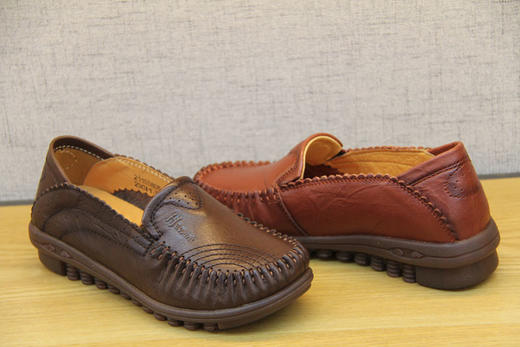 豪行春新款21108805妈妈鞋单鞋真皮软底舒适牛筋底防滑平底女皮鞋 尺码偏小 商品图4