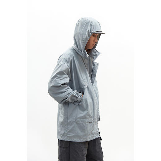 吃茶去chichaqu山系轻薄带帽风衣 商品图3