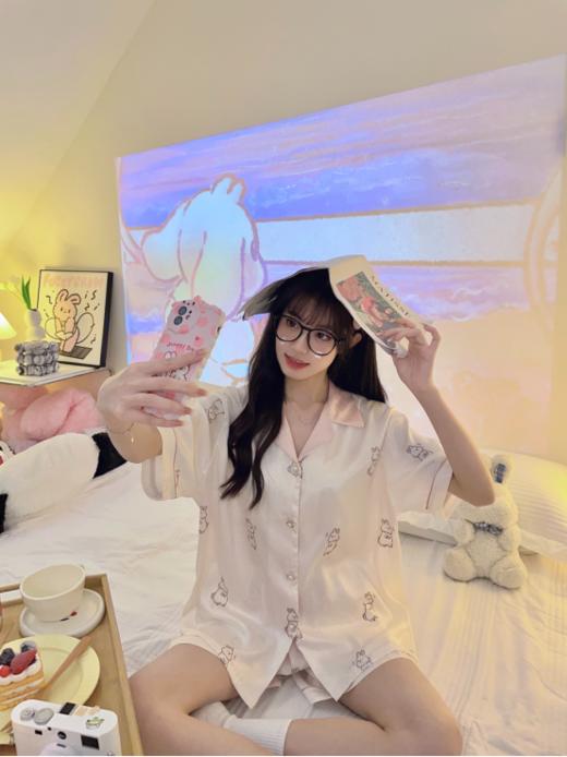 【翻领冰雪丝三件套家居服】三件套组合：长裤+短裤+短袖上衣，灵活穿搭 商品图9