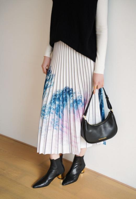 【品牌直发】GUNEFUU古那福气质半身褶皱裙❗️灵动飘逸的色彩 ，褶皱A字长裙显高显瘦还百搭！ 商品图0