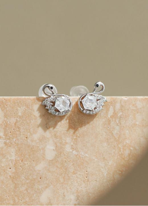 【日本GUNEFUU古那福锆石系列耳钉礼盒装】白领必备，气质加倍小神器来了！！！ 商品图5