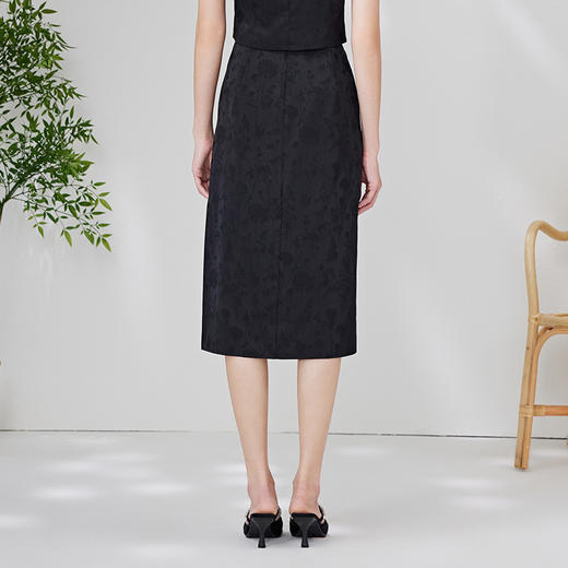 EITIE爱特爱夏新款高腰显瘦a字中裙黑色暗纹印花复古时尚半身裙B06102 商品图4