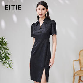 EITIE爱特爱夏新款开叉显瘦时尚中式盘扣暗纹印花黑色连衣裙B2307128