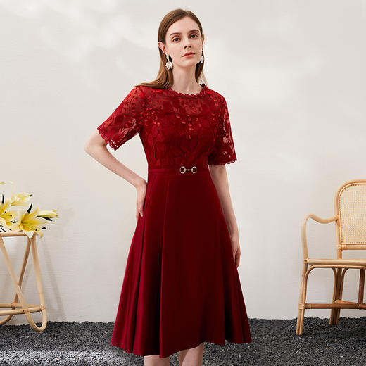 EITIE爱特爱舒适简约修身连衣裙6977606 商品图1