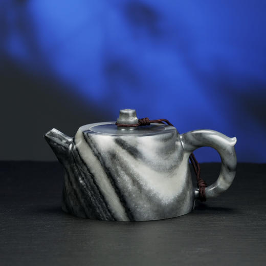 和田玉（青花）玉壶--汉铎壶（宋鸣放6627）158.12g 商品图1