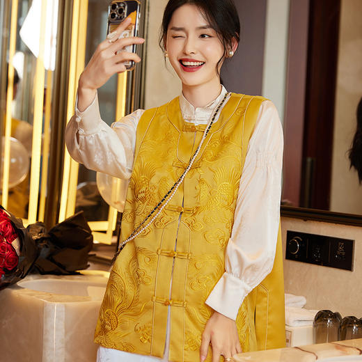 FLZD-A9247中国风重工刺绣马甲背心外套女复古中式圆领盘扣马夹唐装上衣9247 商品图0