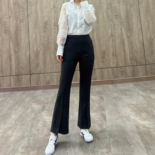 【闭着眼睛来捡漏】T家烟灰色 微喇 开叉女款时装裤 自留还得给婆婆和妈妈都要留的一款好穿显瘦显年轻 舒适无束缚的 时装裤 商品图10