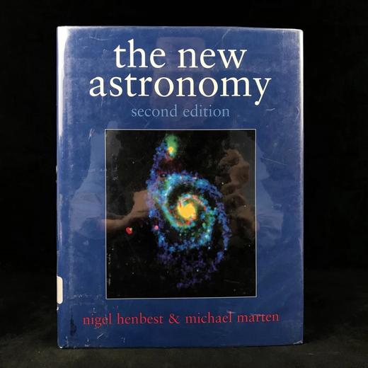 新天文学 数百幅彩色插图 精装16开 商品图0