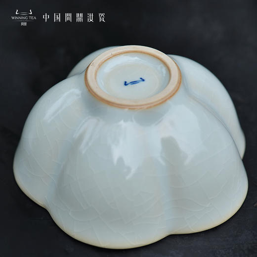 问鼎汝瓷鼎峰系列天青老款大梅花杯 商品图3