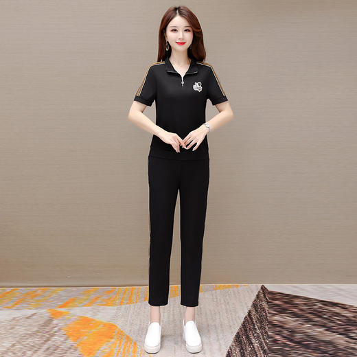 QYMHG-23A26RLS-L 2023年夏款翻领短袖时尚小衫简约宽松休闲气质九分小脚裤两件套 商品图1