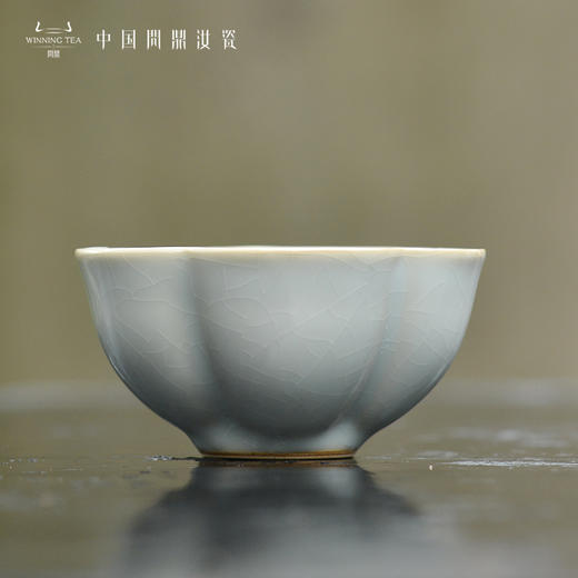 问鼎汝瓷鼎峰系列天青老款大梅花杯 商品图0